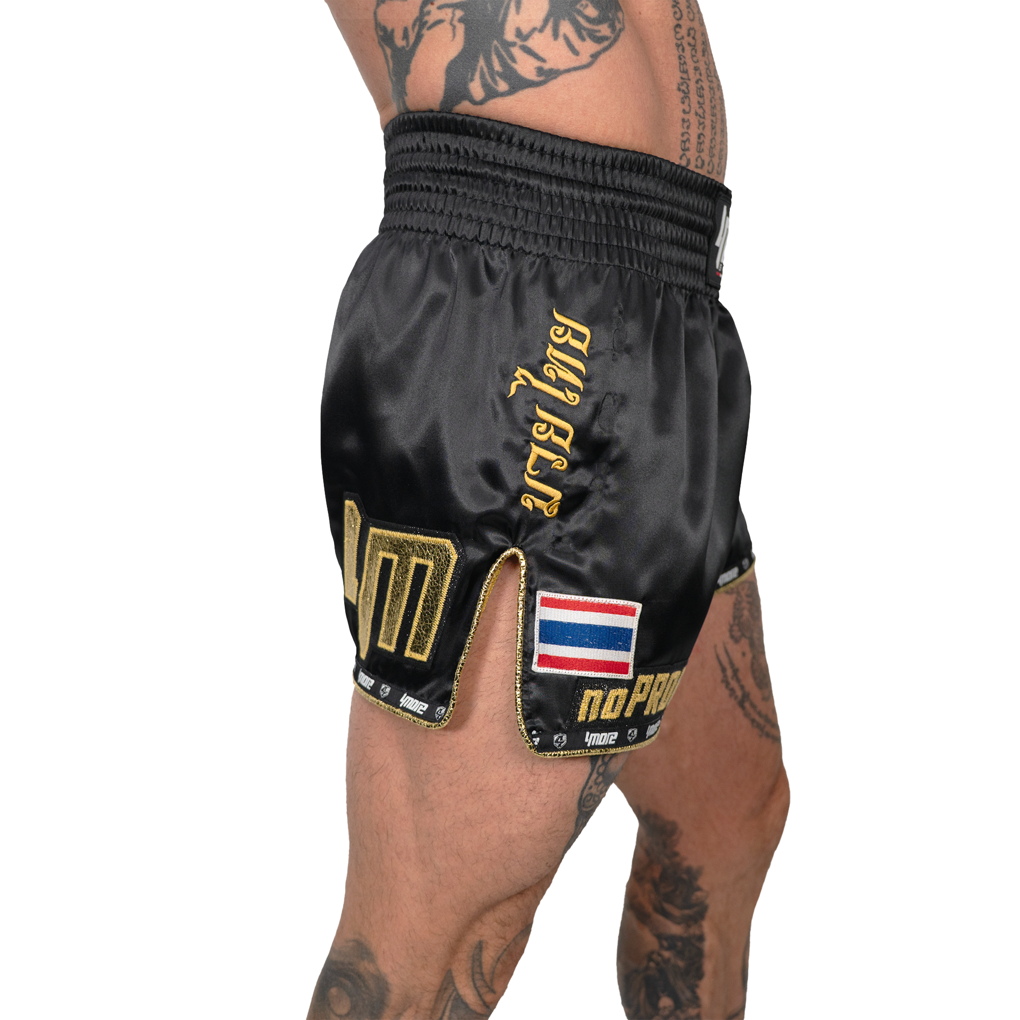 No Problem Muay Thai Shorts – Black/Gold